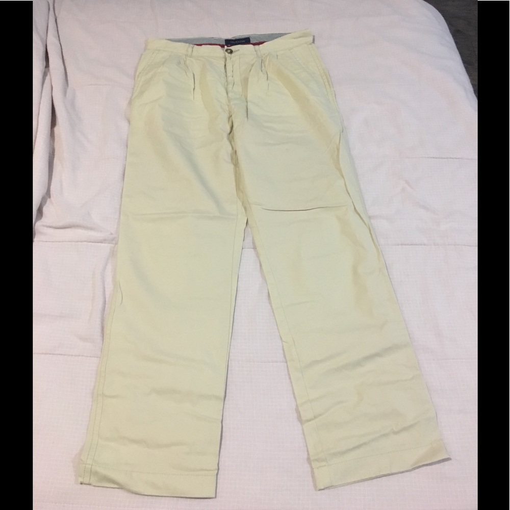 Tommy Hilfiger pleated pants